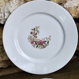 Set of 4 porcelain plates