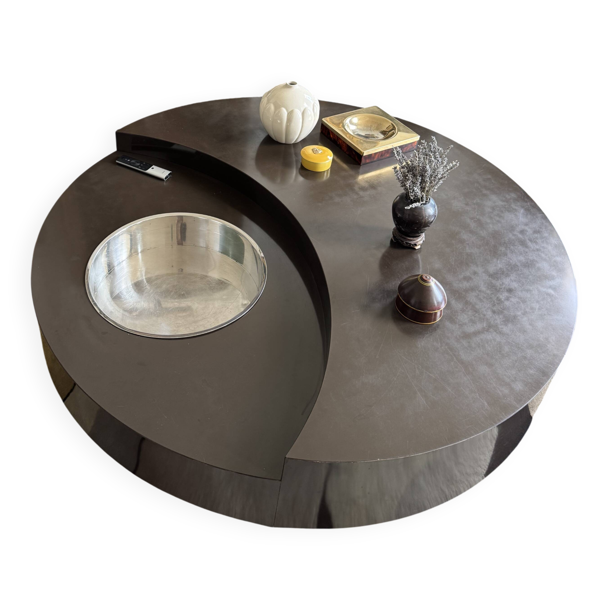 Willy Rizzo Coffee Table ‚Yin Yang‘, Brown Lacquer and Silve, Italy 1970s