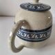 Théière artisanale grès beige moucheté et décor bleu