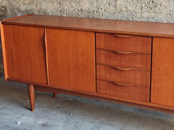 Enfilade en teck de Johannes Andersen pour Roche Bobois, 1960s