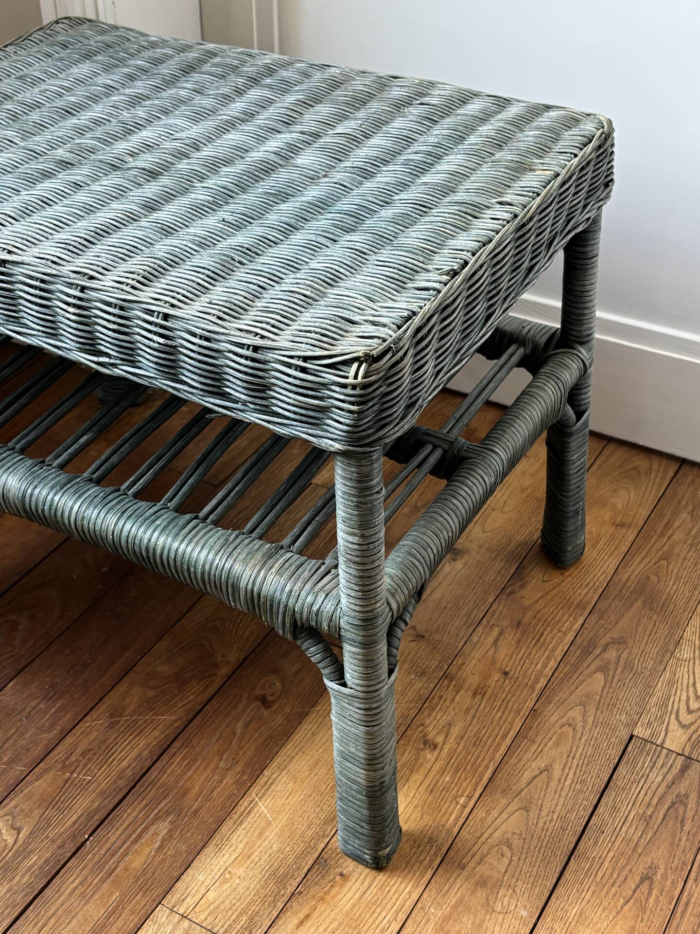 Table basse en rotin