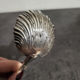 Vintage dusting spoon in excellent condition.