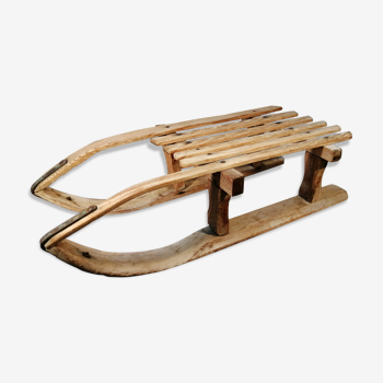 Luge en bois vintage