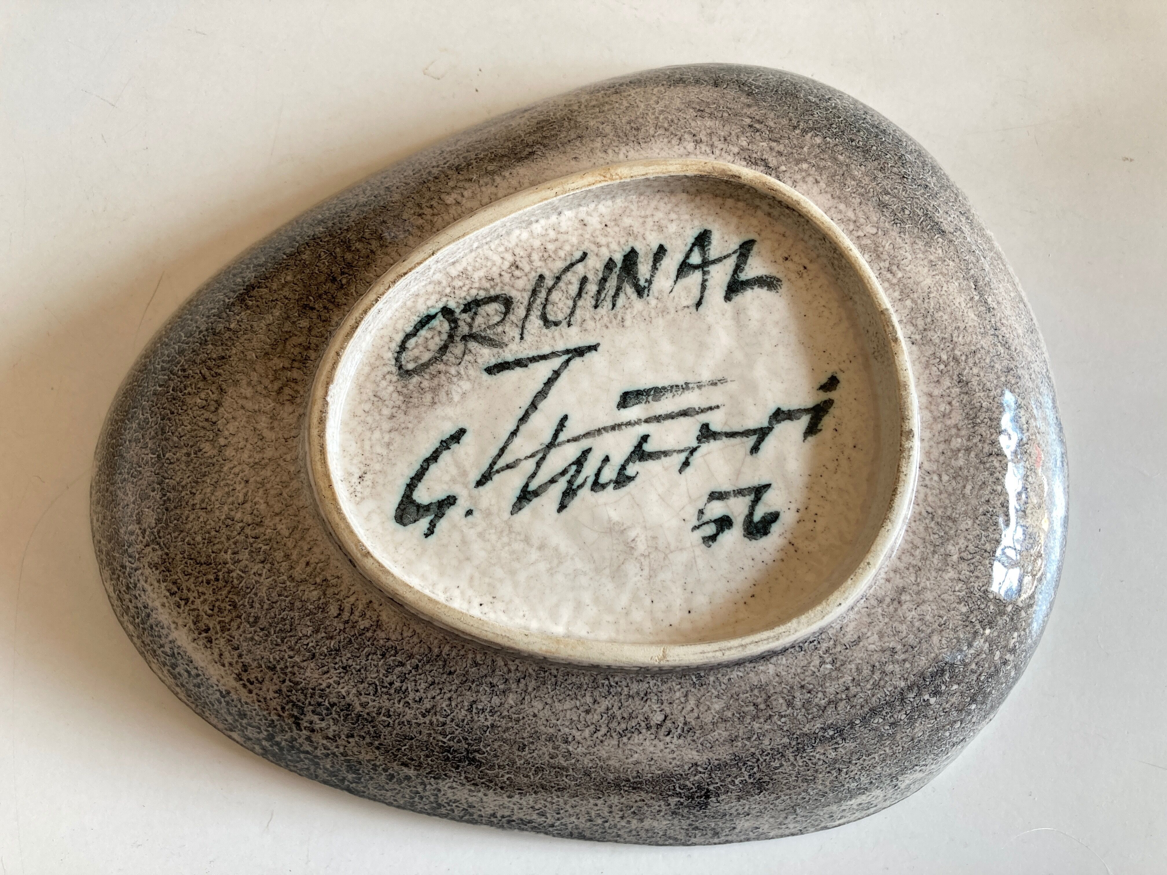 BHV flat product empty ceramic pocket 1956 signed