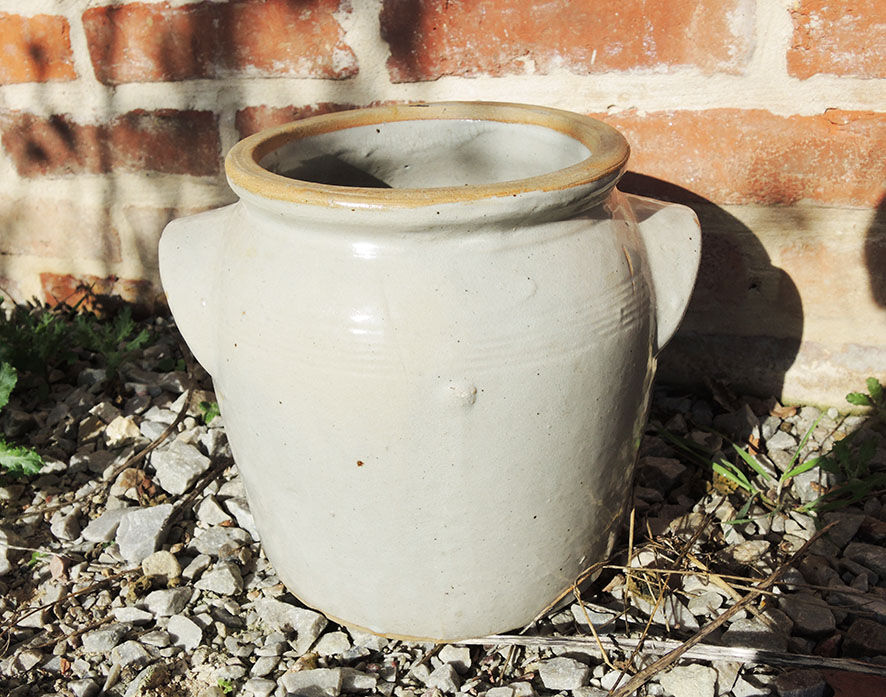 Old sandstone pot h 19 cm