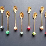 8 gold-plated mocha spoons