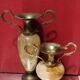 Duo de vases vintages en onyx et laiton