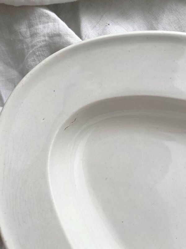 Plat ovale à poisson en terre de fer blanche Creil et Montereau fin 19eme siècle