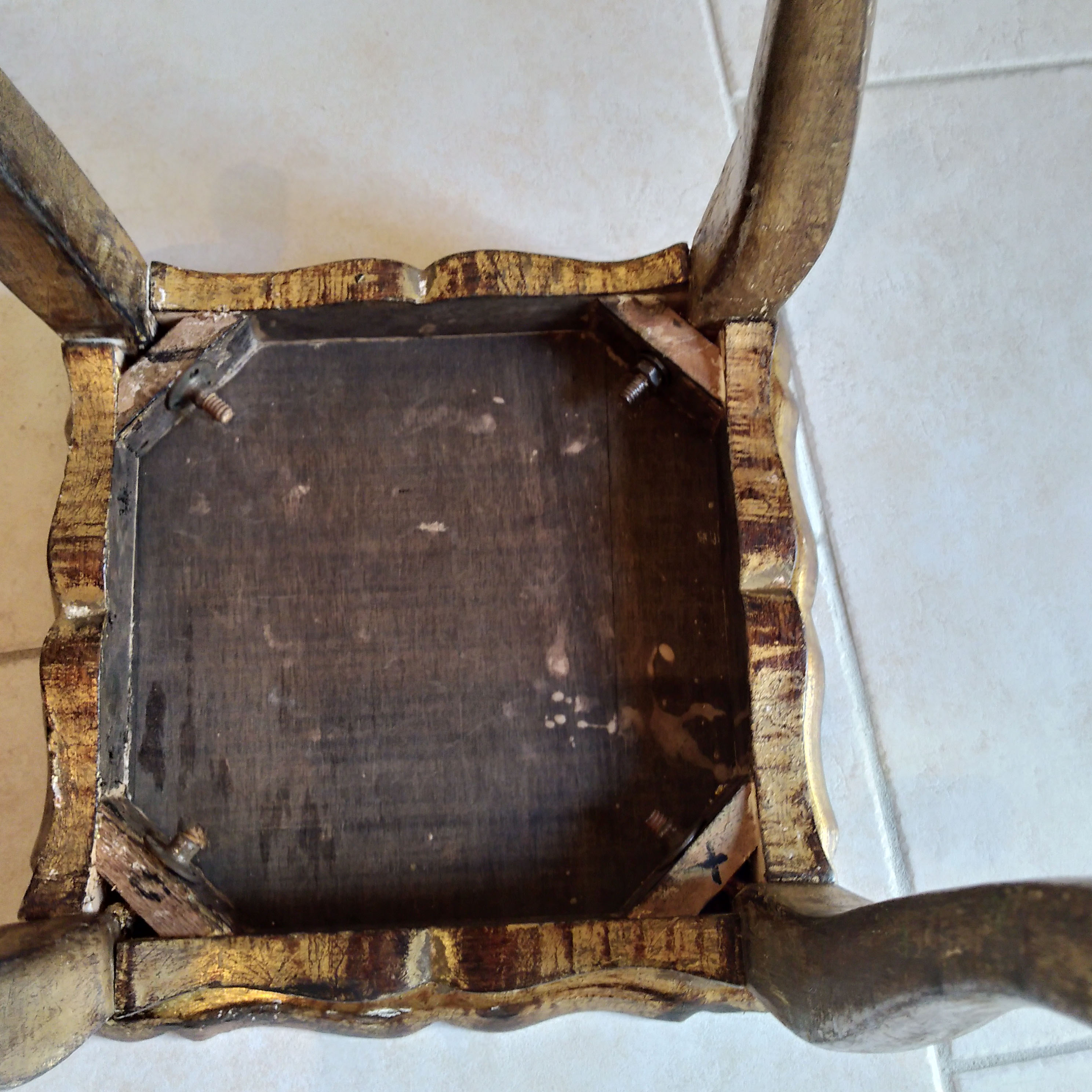 Golden venetian table