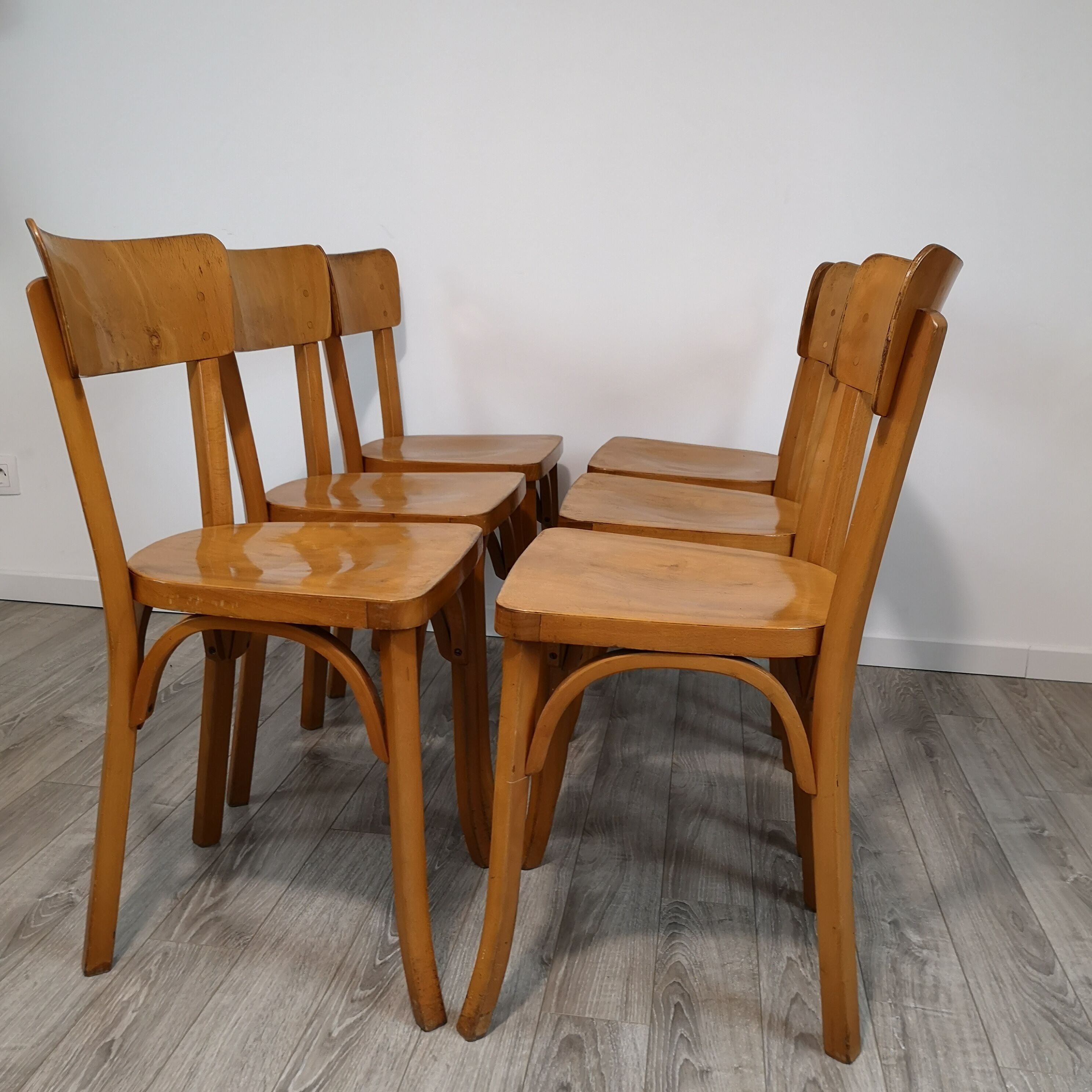 Set of 6 bistro chairs