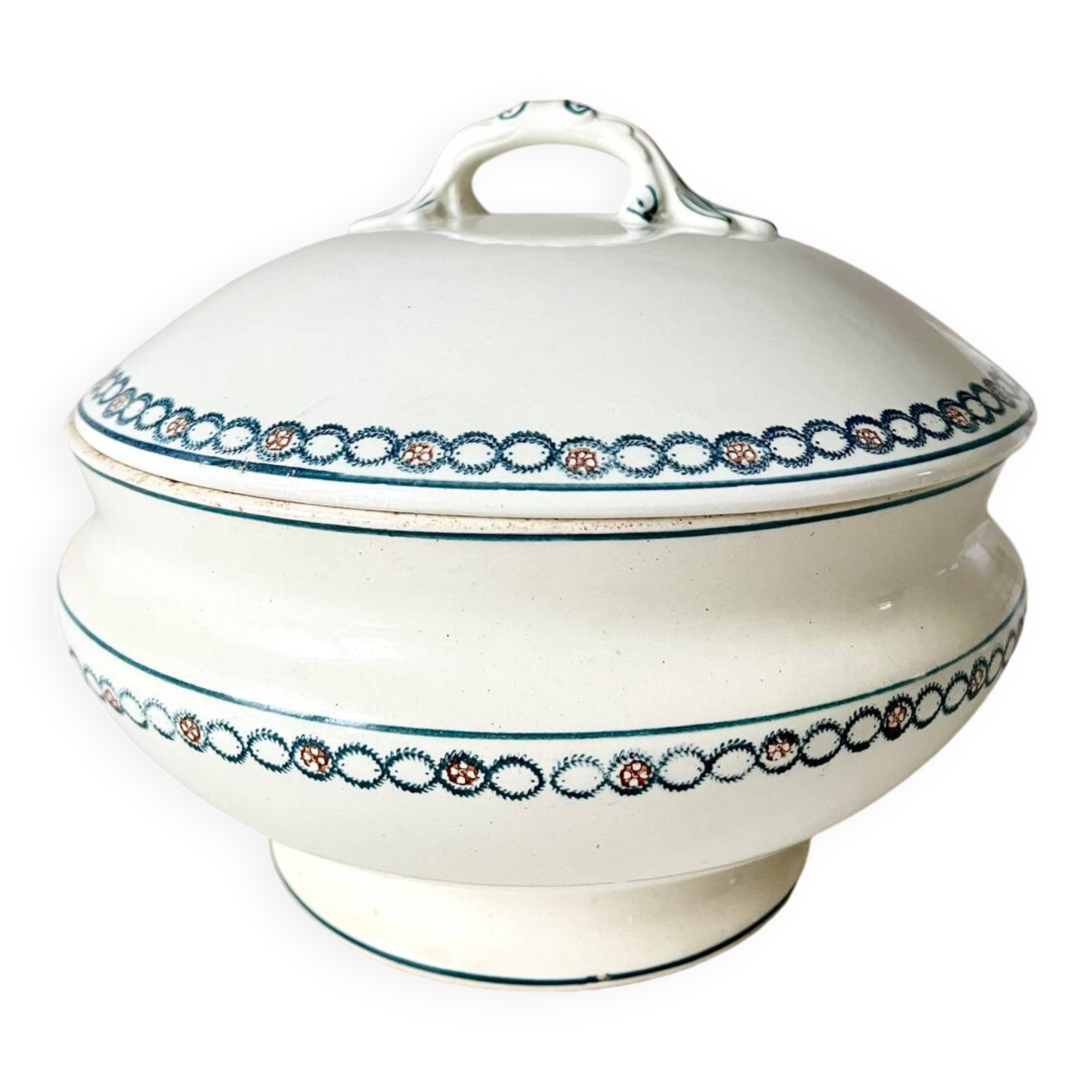 Longwy iron earthenware soup tureen