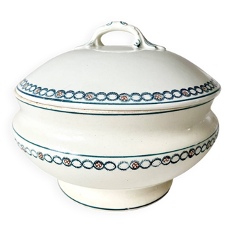 Longwy iron earthenware soup tureen