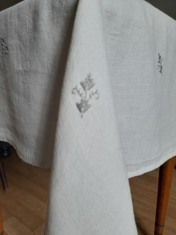 Old linen/cotton and fine embroidery