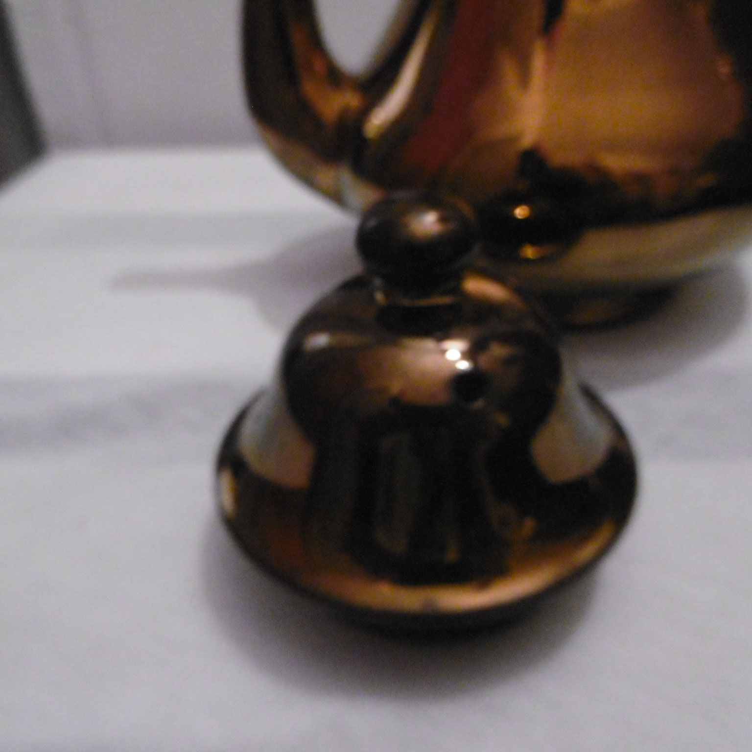 Jersey earthenware teapot - bronze color
