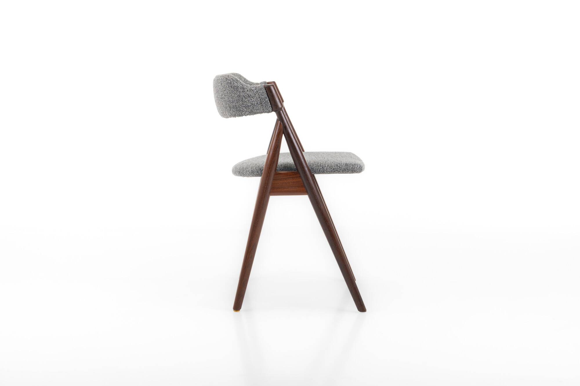 Set of 6 vintage dining chairs in grey bouclé