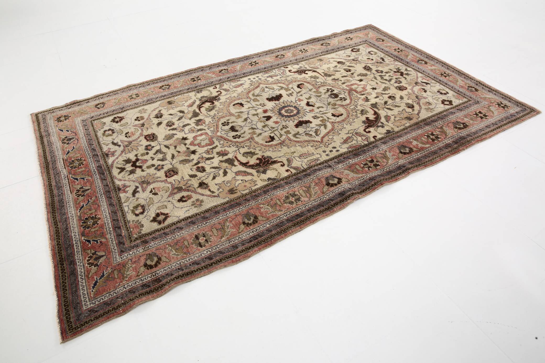 4x7 Brown Floral Vintage Persian Rug, 130x215Cm SK 2606