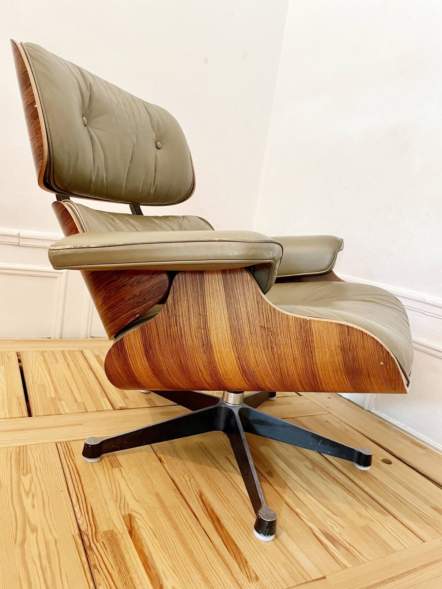 Rare armchair lounge chair Eames 1974