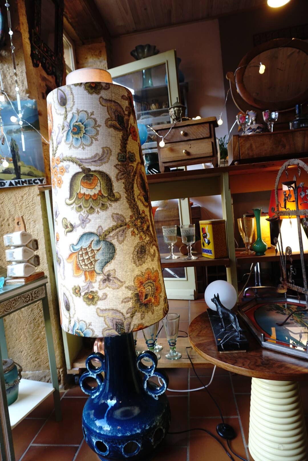 Fat lava floor lamp - 1970s