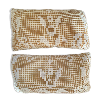 2 cushions in bohemian style