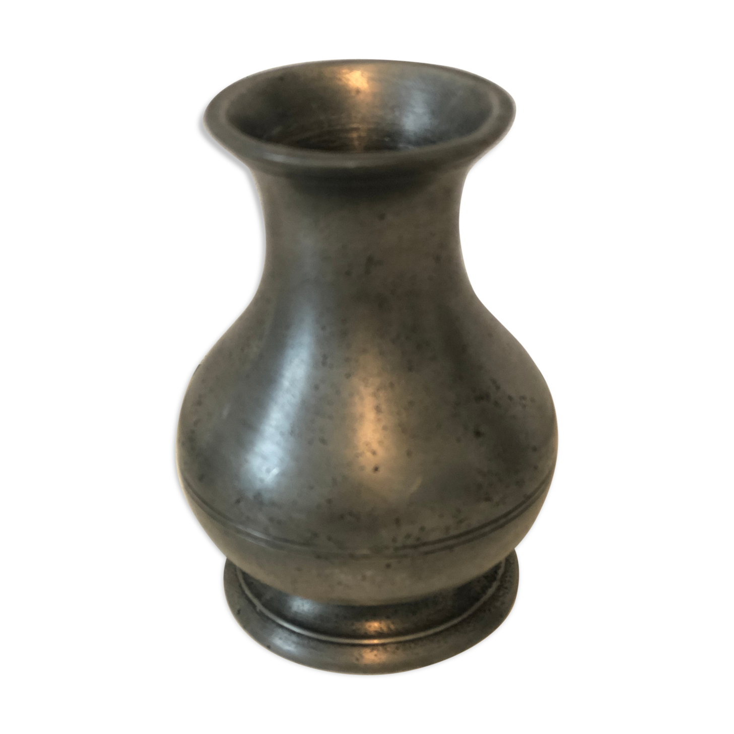 Metal vase