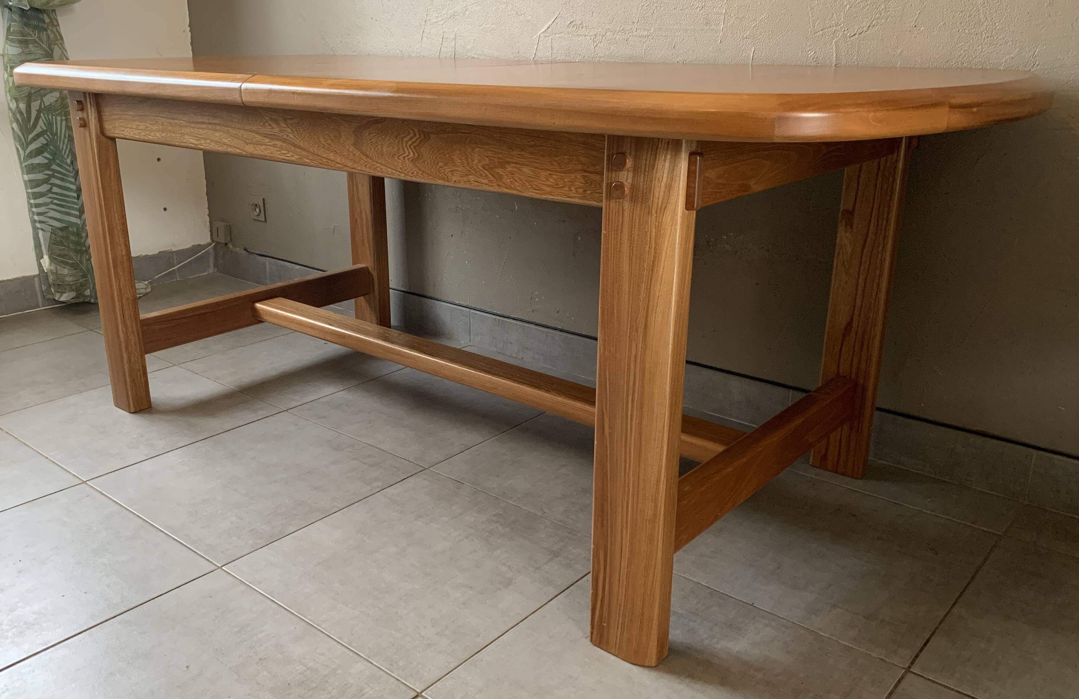 Regain House Elm Dining Room Set