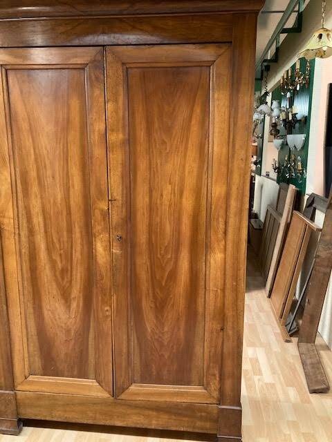 Antique 2-door wardrobe