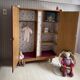 Armoire pieds compas