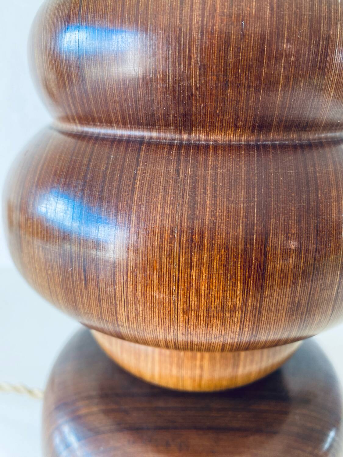 Organic rosewood lamp