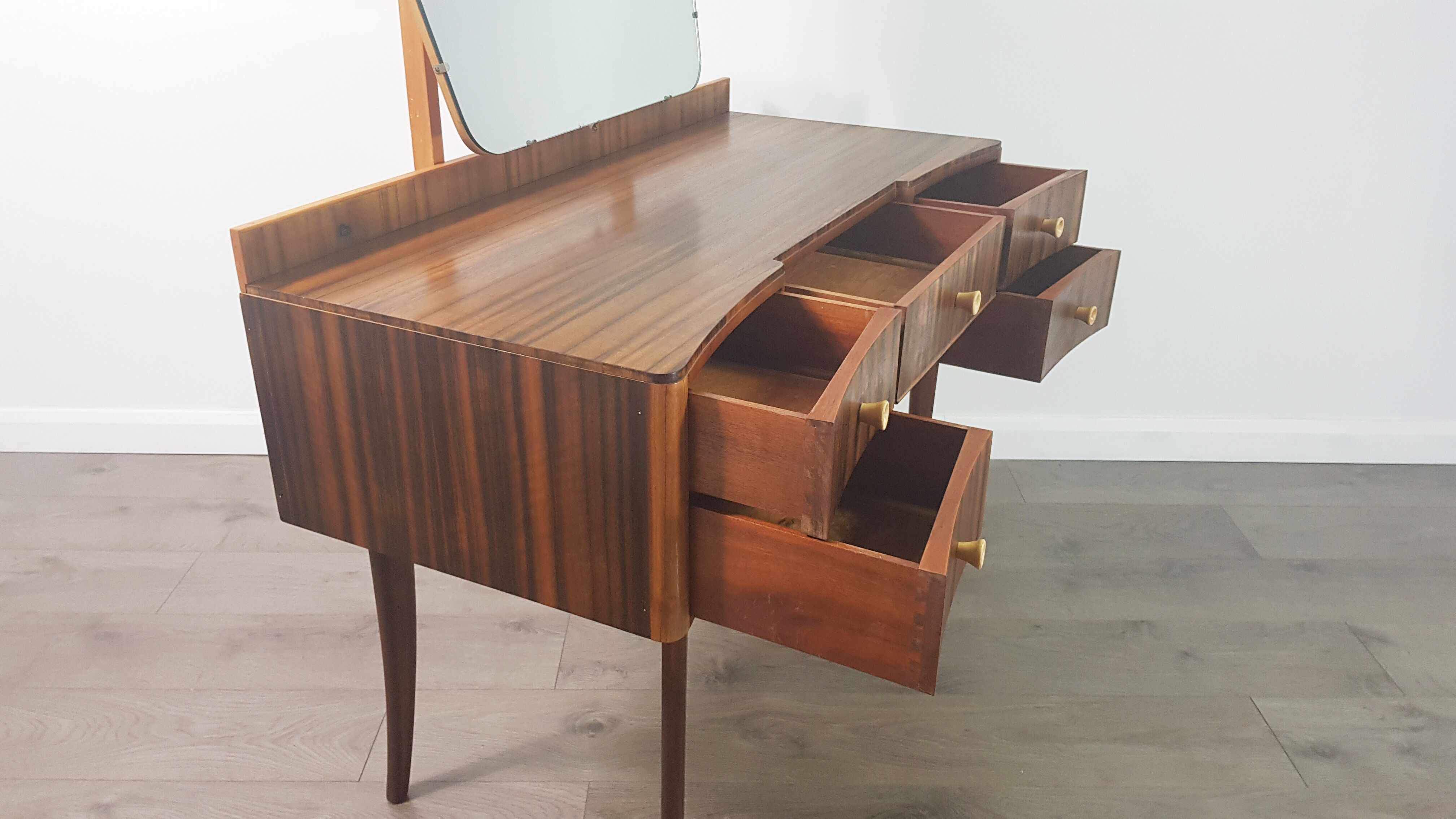 Dressing Table with Mirror by Neil Morris for Morris of Glasgow, 1950s