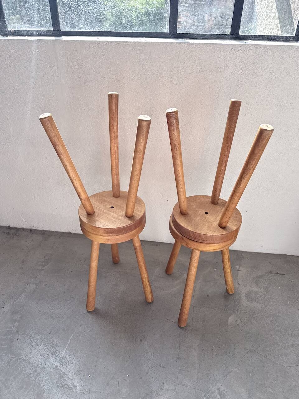 Set of 4 tripod stools in golden oak 1950