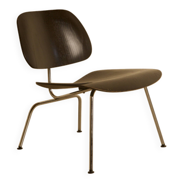 "LCM" chairs in black ash by Charles and Ray Eames for Herman Miller 60s.