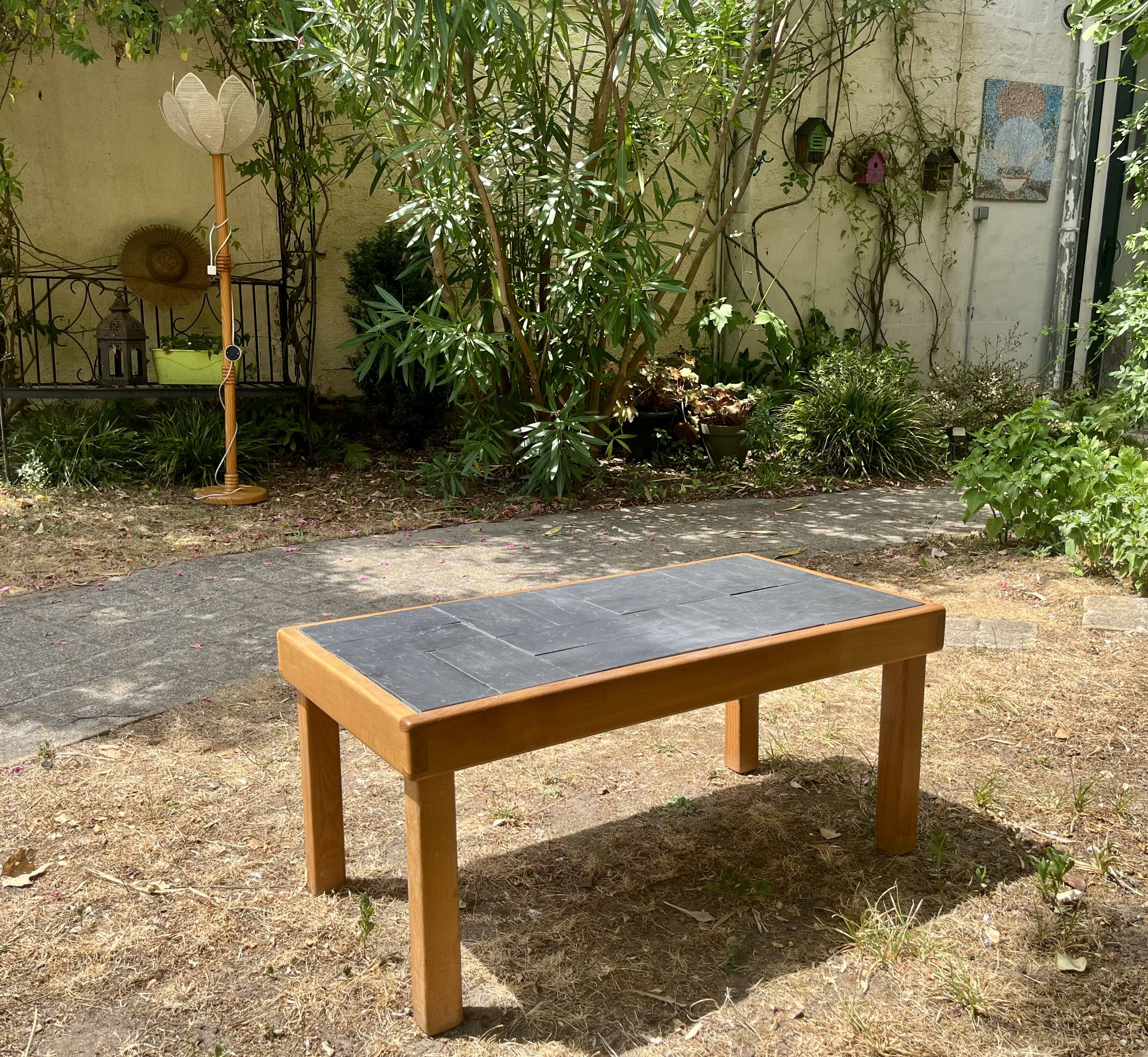 Vintage coffee table in solid wood and slate – 1970s – Modernist style