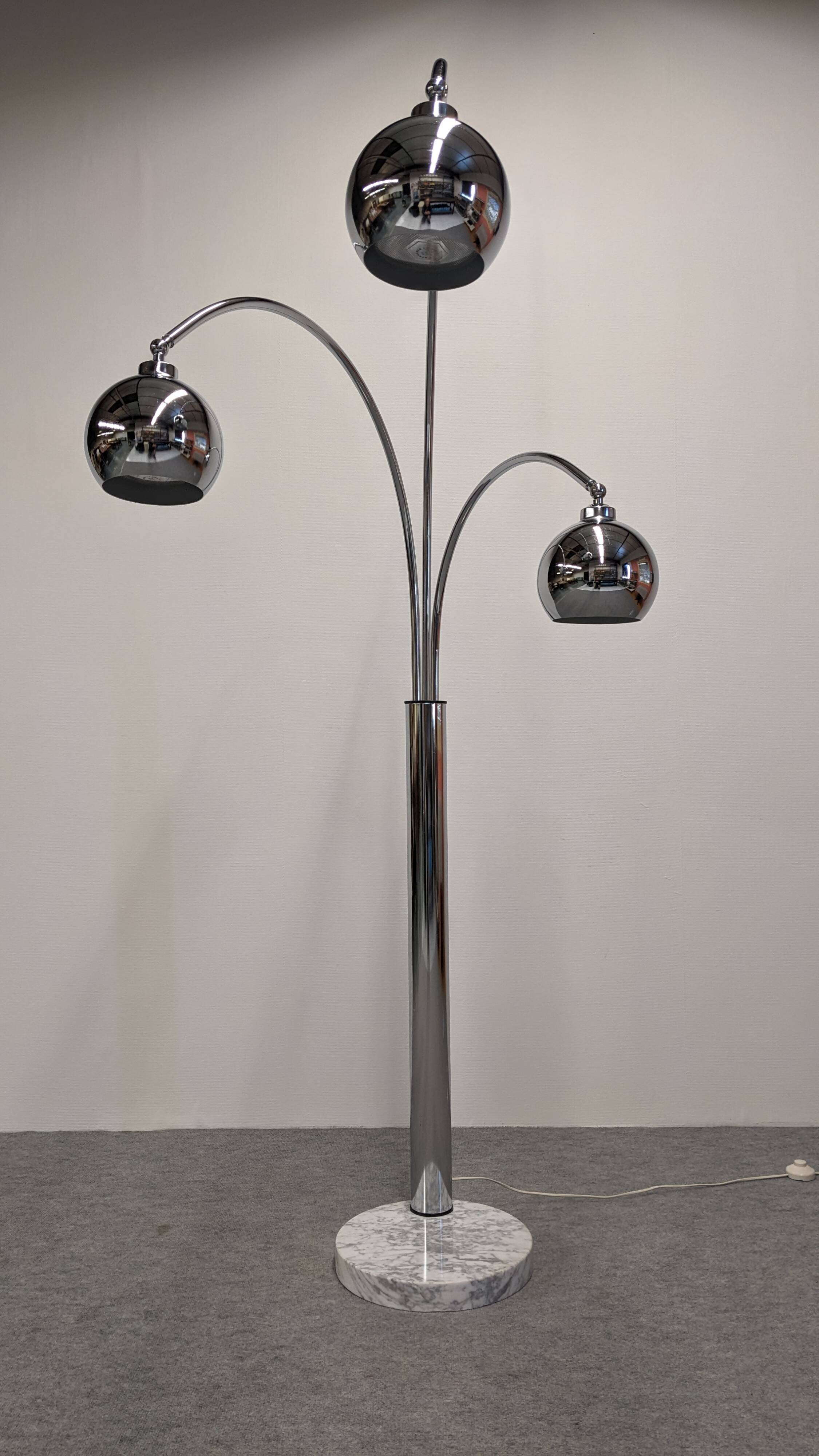 Lampadaire Muguet Eye ball Space age de Goffredo Reggiani, Italie vers 1970