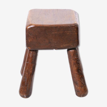Brutalist stool in solid wood