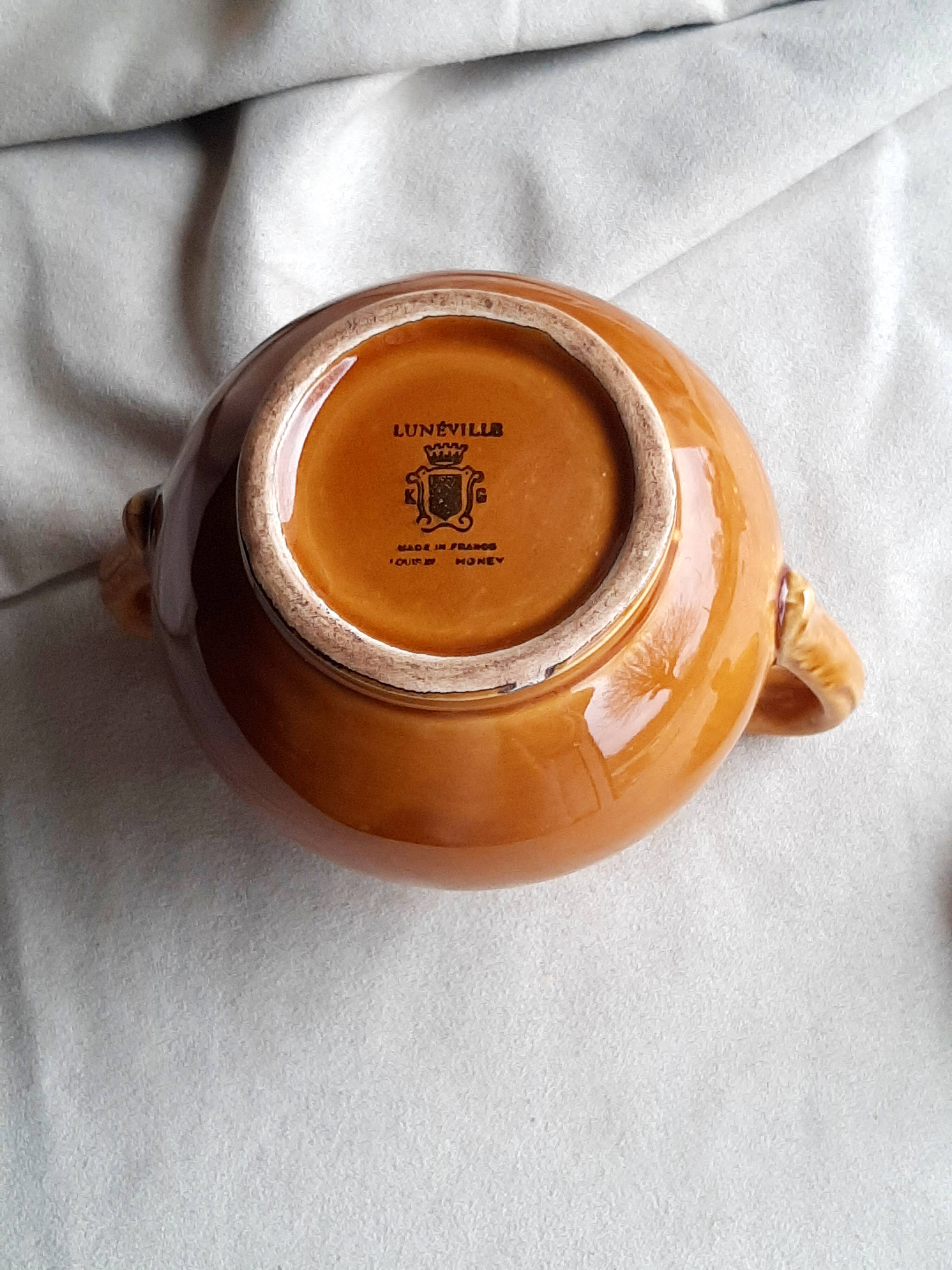 Vintage sugar bowl in Lunéville earthenware, terracotta colour.