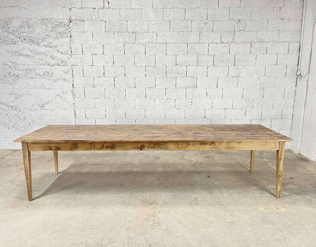 Fir table from the 1900s