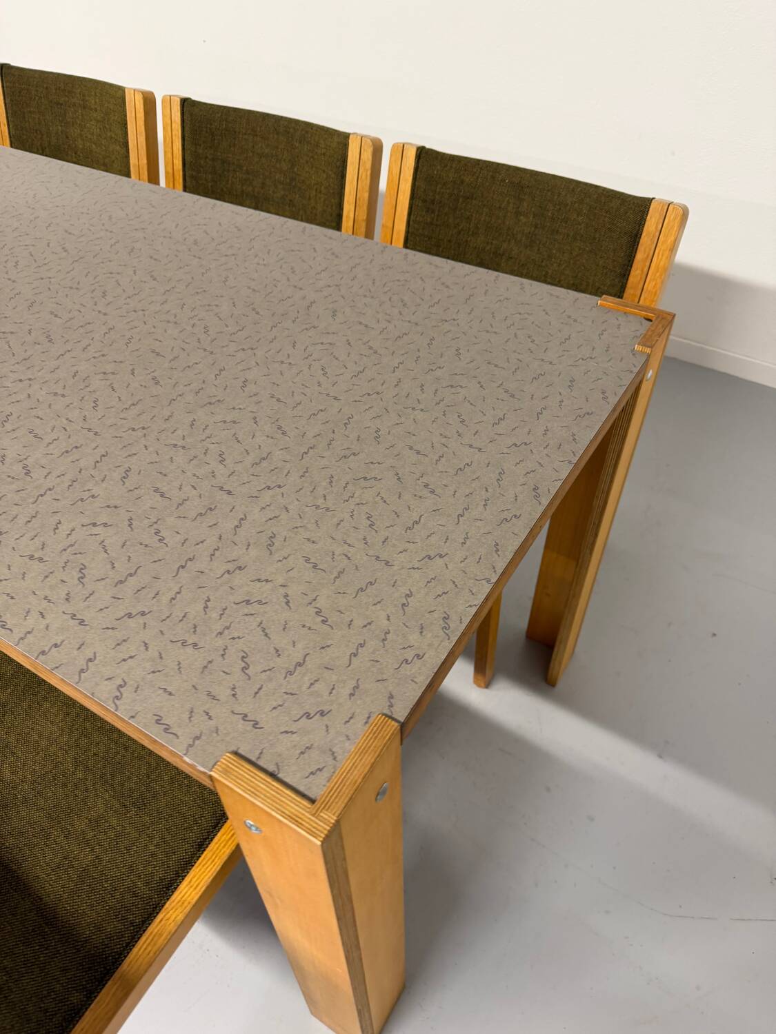 Large modernist plywood table, Memphis style, 1980s