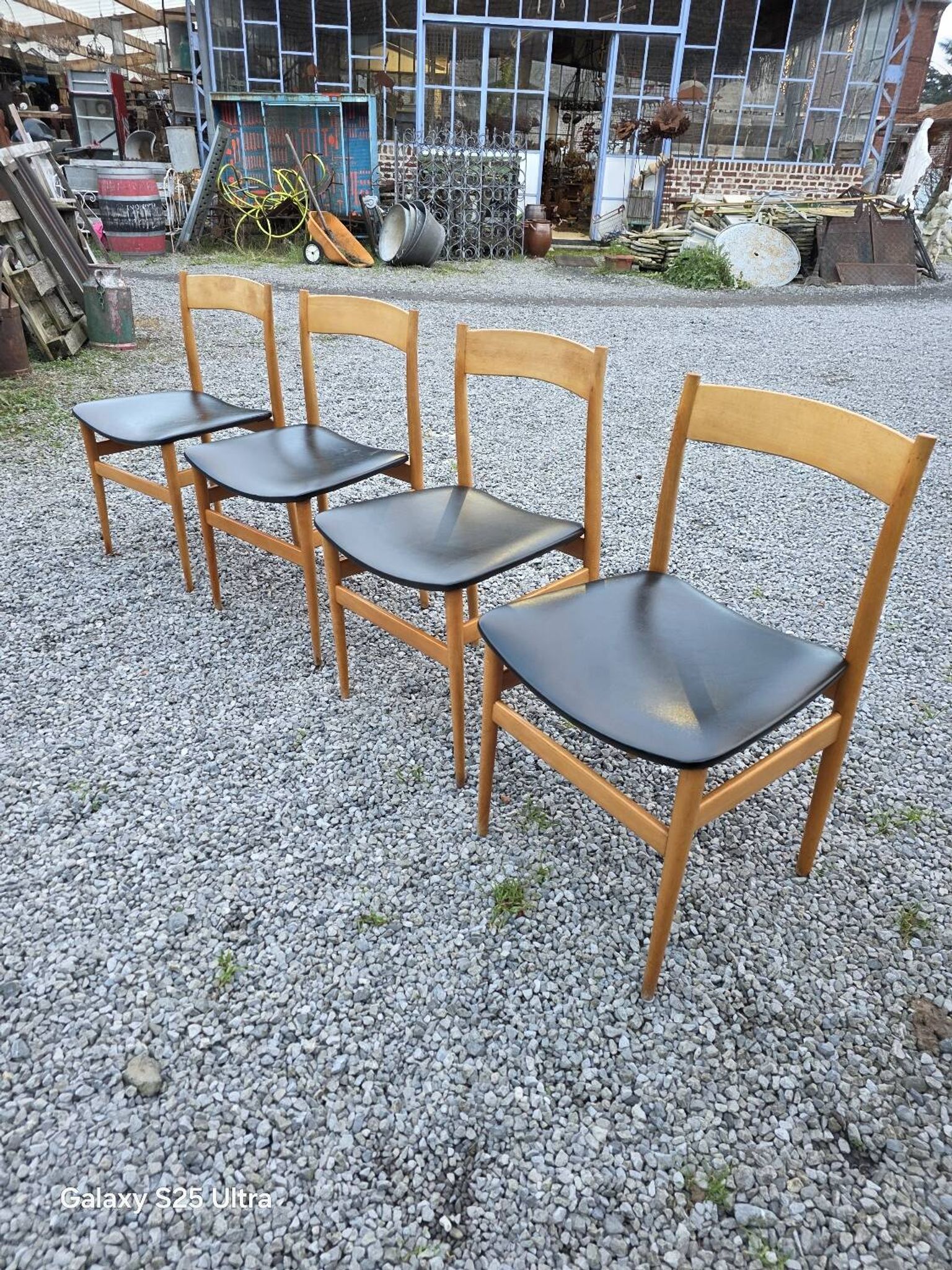 4 chaises scandinave en hêtre des années 60