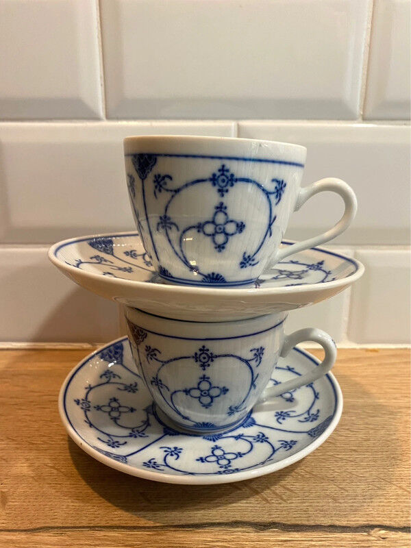 2 cups and vintage sub-cups