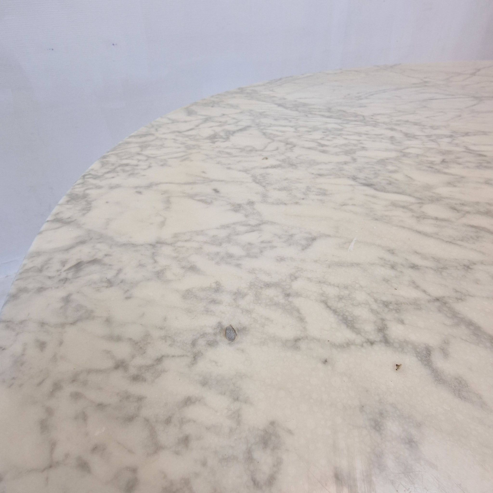 Knoll Marble Dining Table With 5 Chairs by Eero Saarinen, 1960s