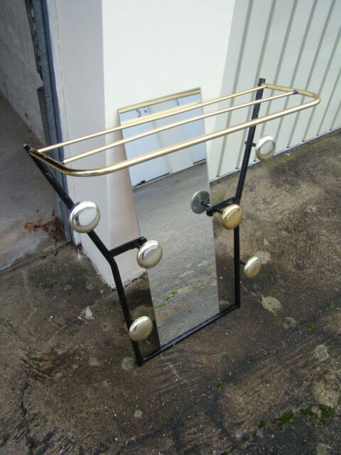 60/70 vintage wall coat holder