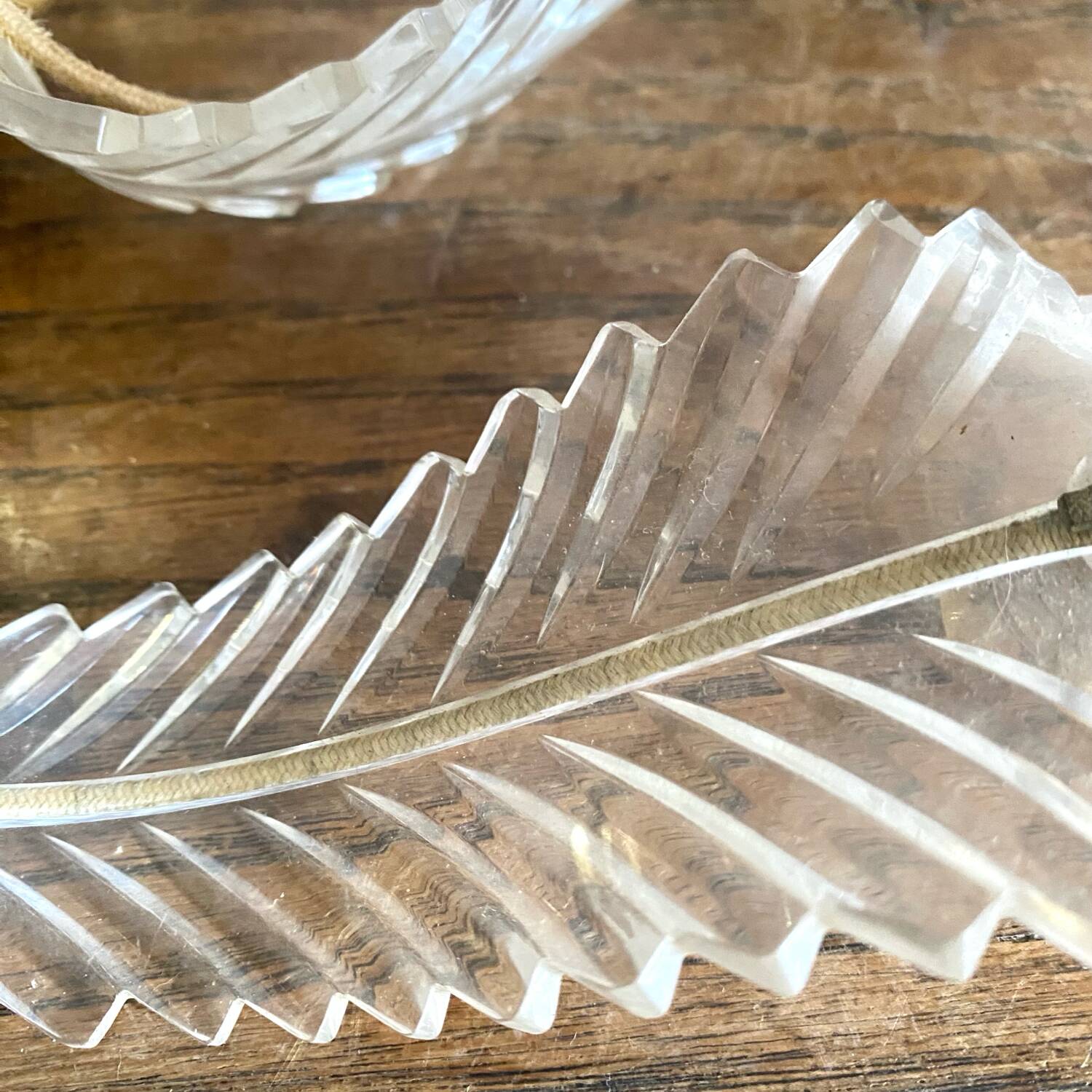 50s-60s leaf appliques