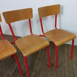 Chaises d'école