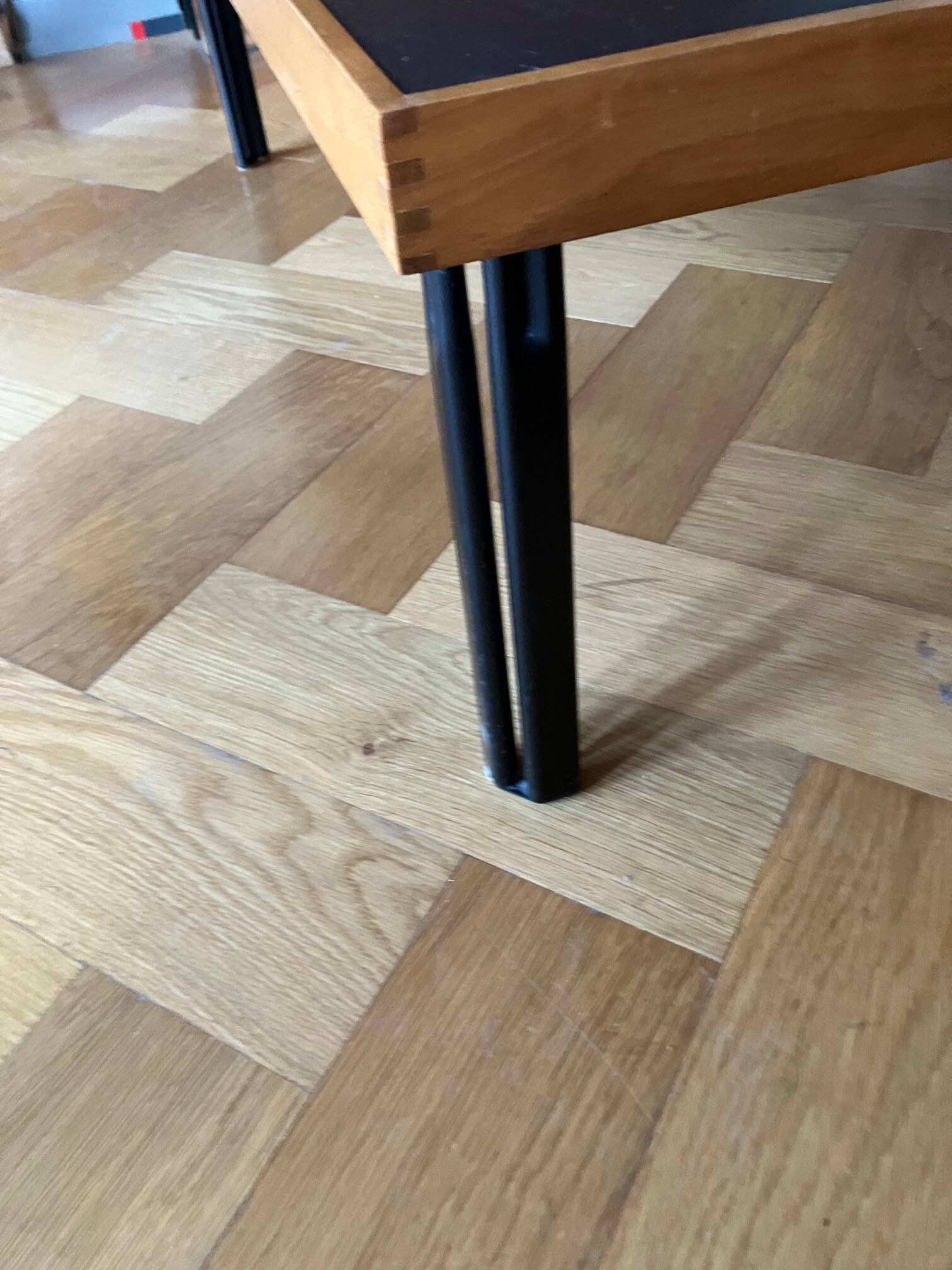 Italian coffee table Naviglio by Piero De Martini, for Cassina 1980.