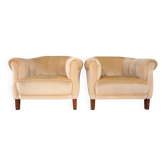 Pair of Art Deco club chairs in champagne-colored mohair, 1930