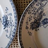 U&C Sarreguemines Model Royat set of 2 flat plates