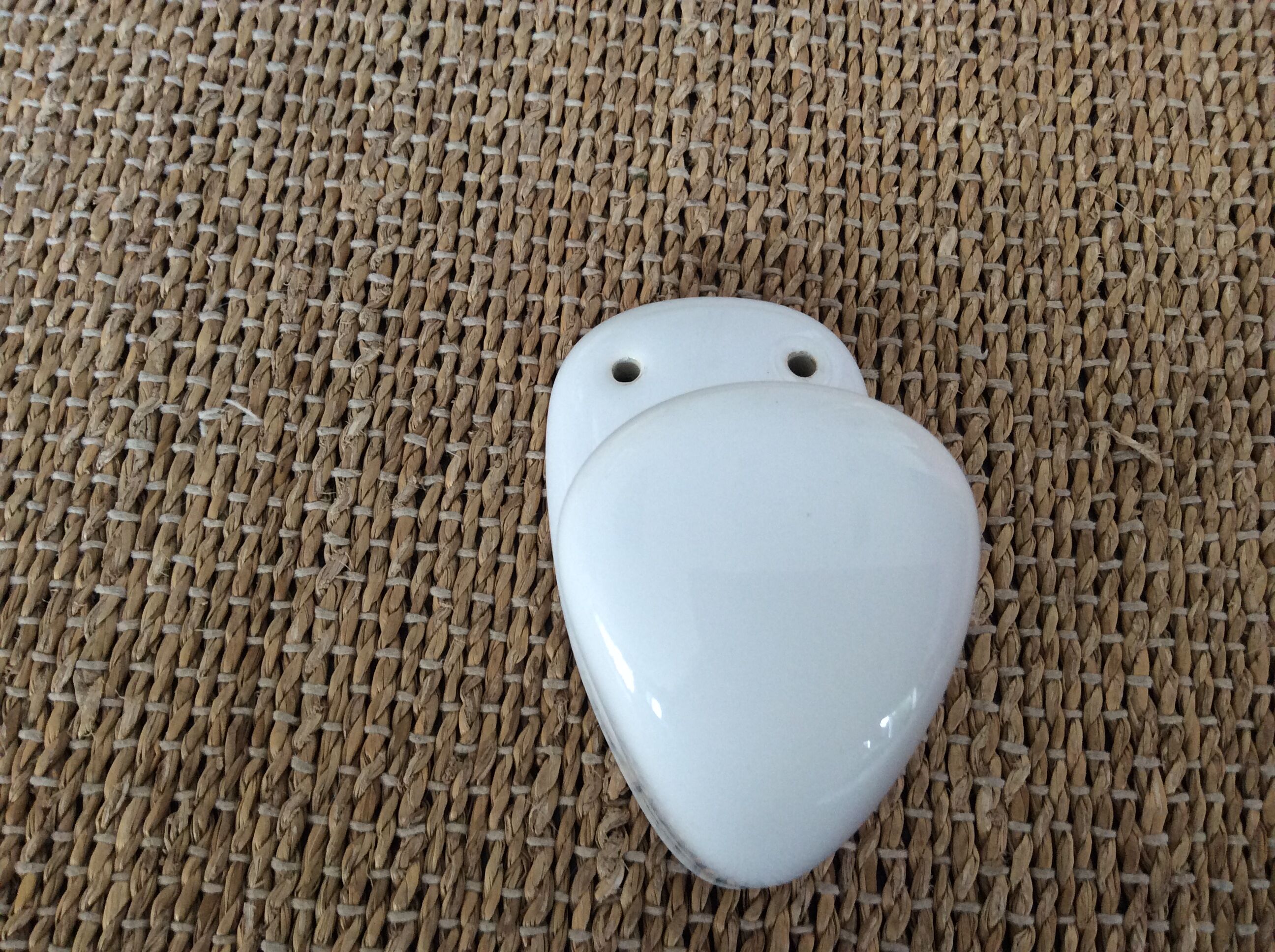 Patère en porcelaine