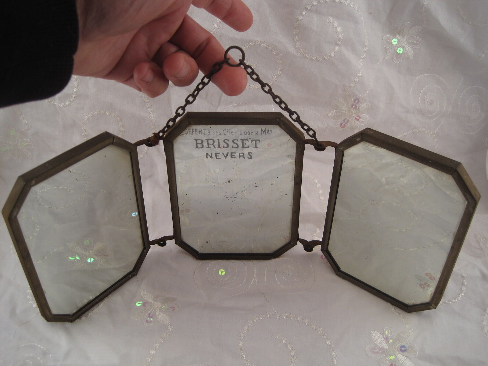 Triptych mirror of travel pocket lithographs p.b paris deposited around 1900