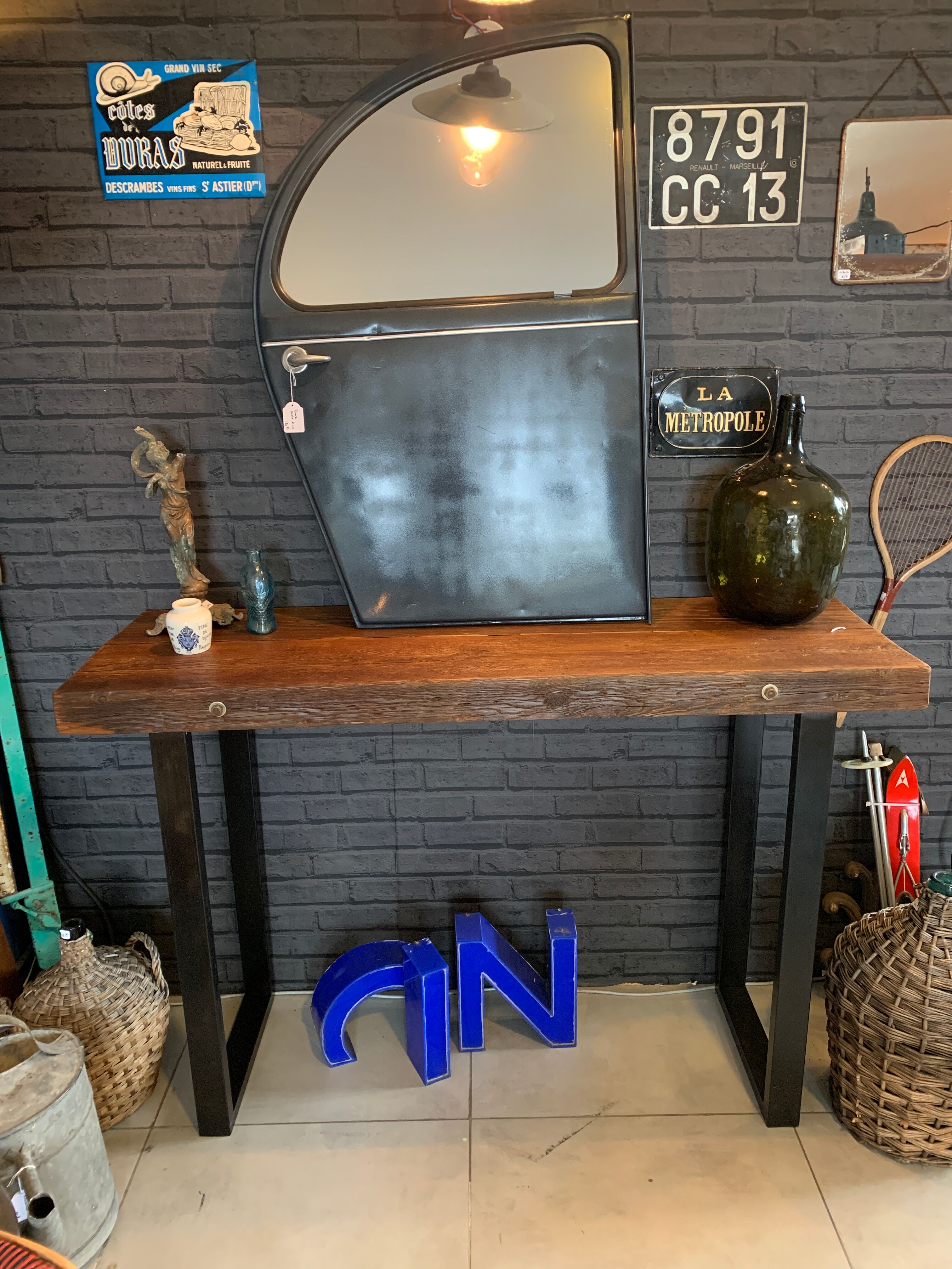 Industrial console