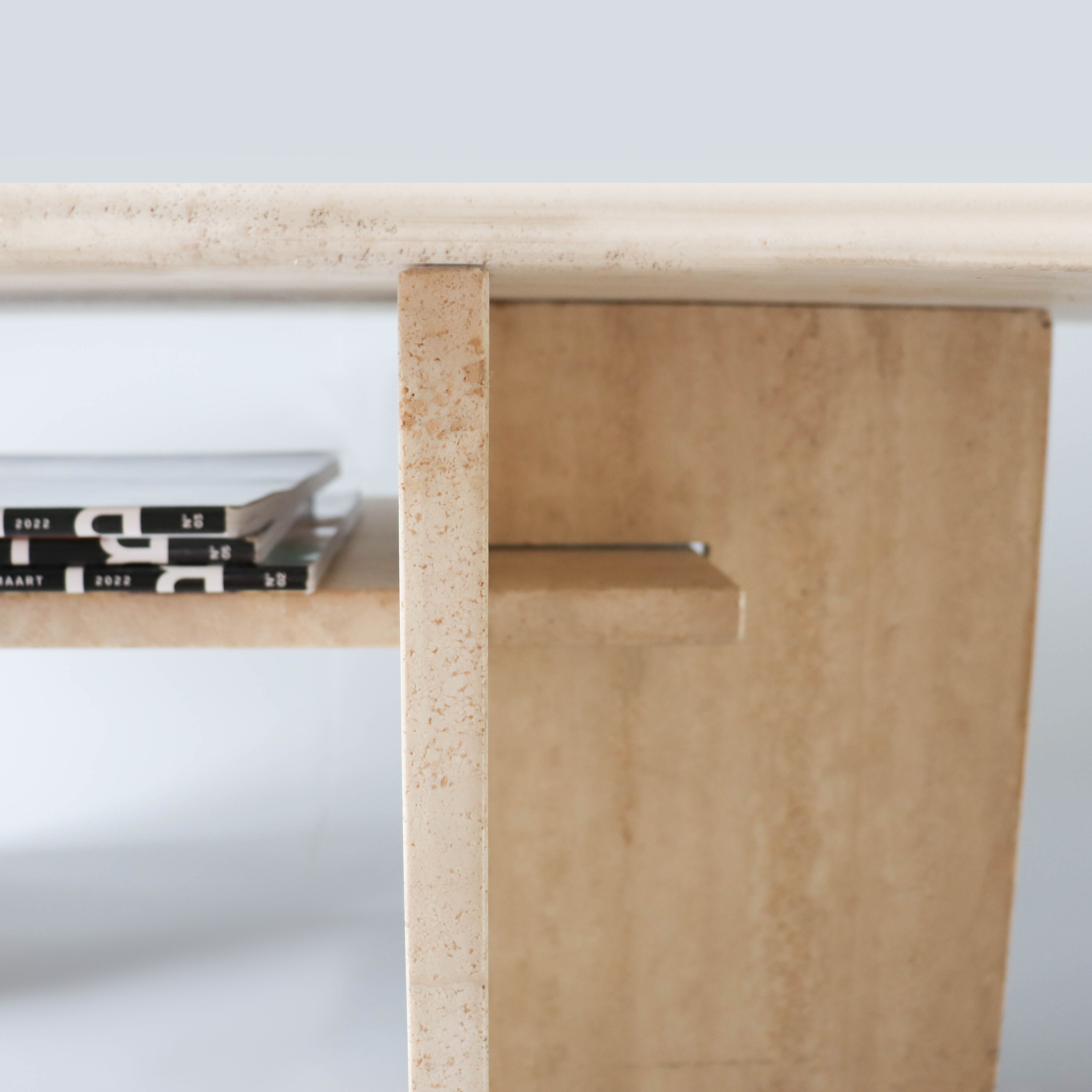 Table basse en travertin vintage